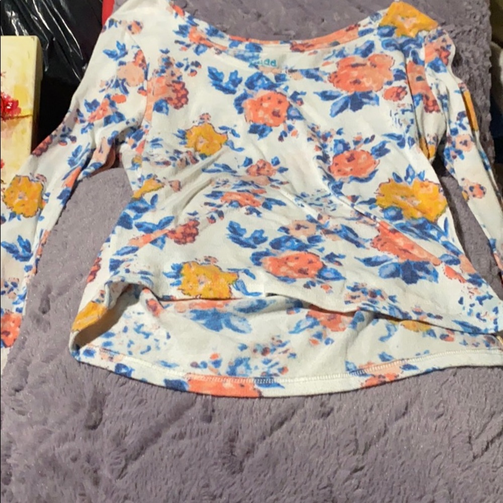 Long sleeve shirt